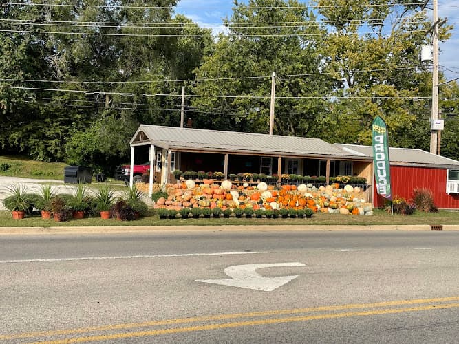 Uhlry’s Country Market