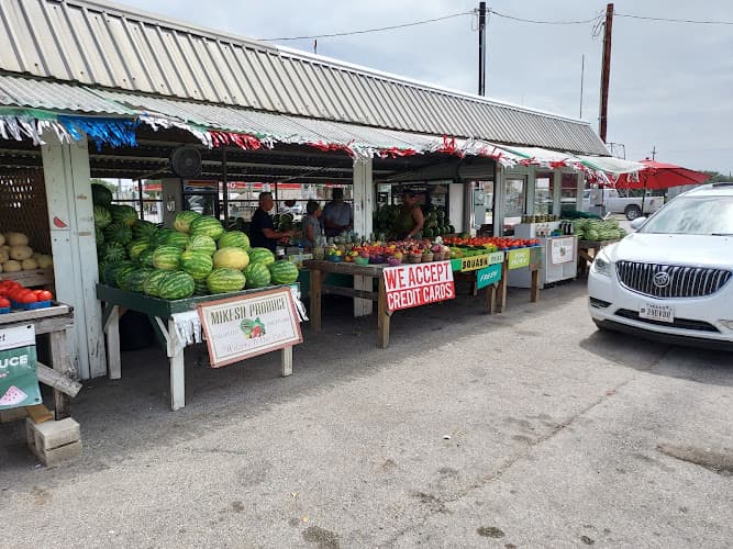 Luling's Original Farmer's Market