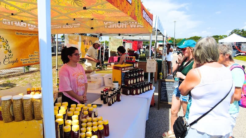 Sunday Market St. Pete