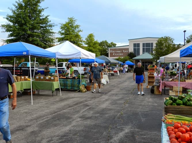 St Charles Riverwalk Farmers Market