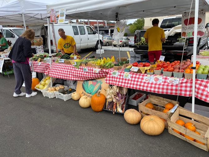 The Kamm’s Corners Farmers Market