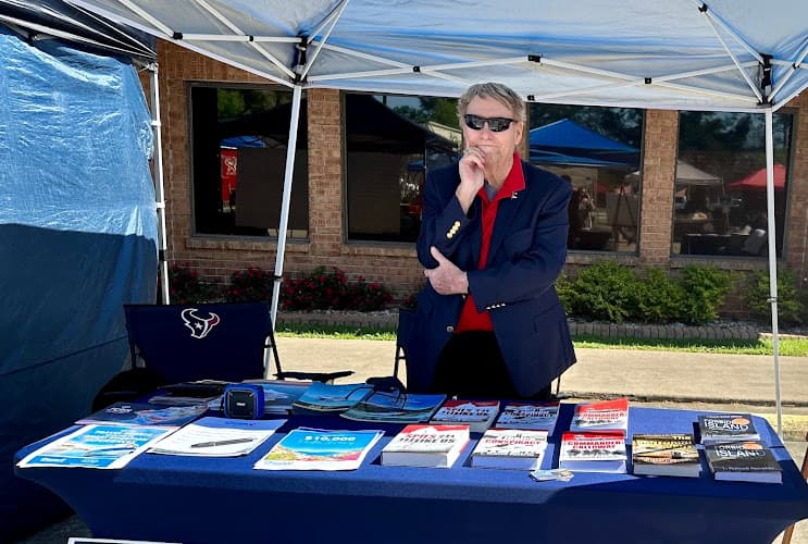 Market on the Bayou by Dickinson Chamber of Commerce