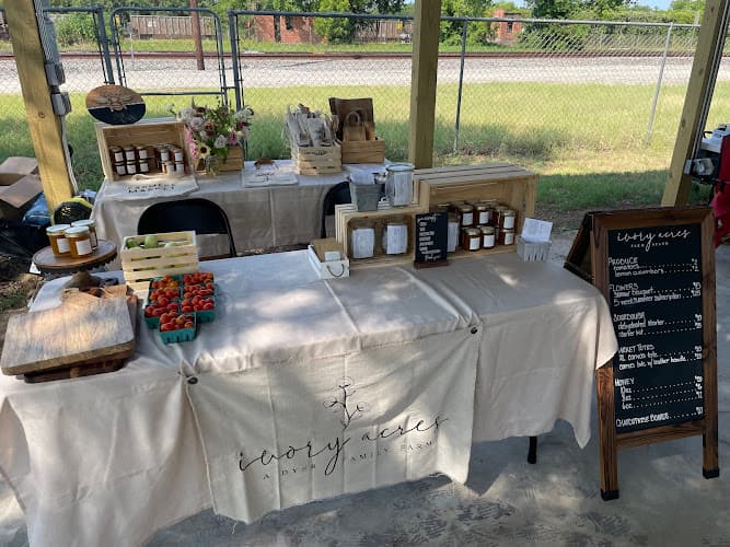 Sunday Market