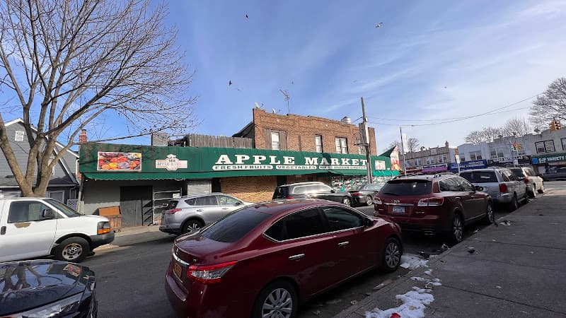 New Apple Market
