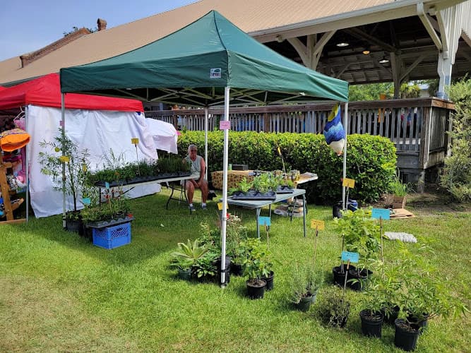 Live Oak Maker's Market