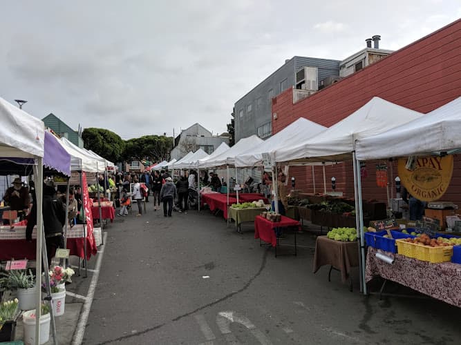 Inner Sunset Farmers' Market