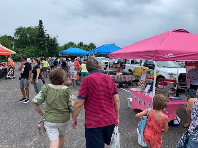 Robbinsville Farmers Market at Miry Run