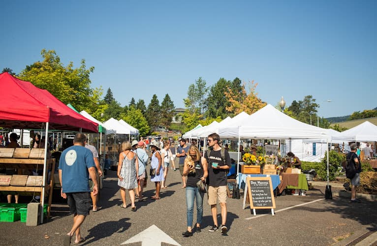 Hood River Farmers Market