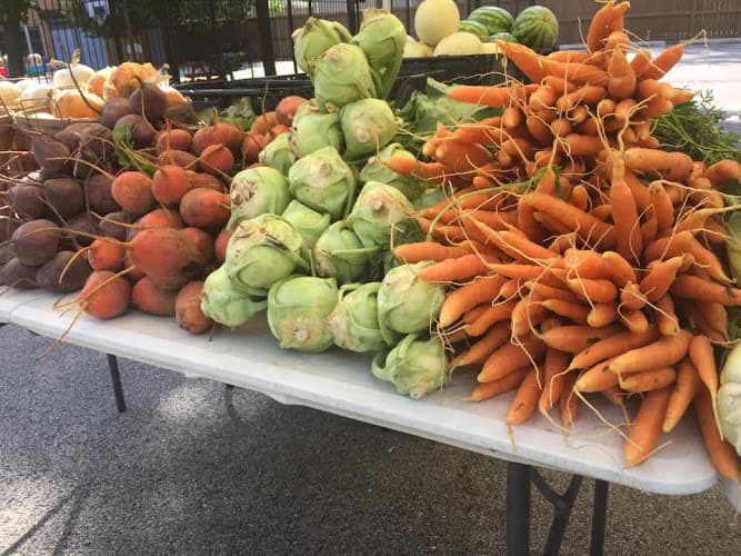 Ravenswood Community Farmers Market