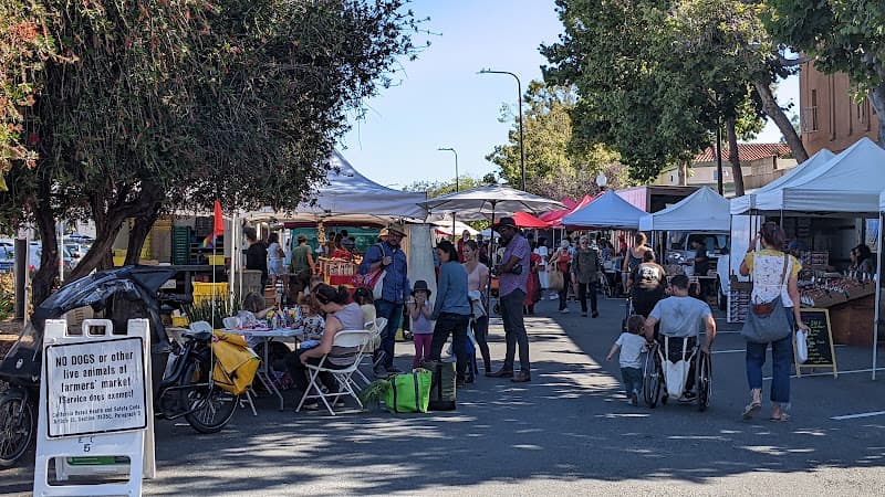 South Berkeley Farmers' Market