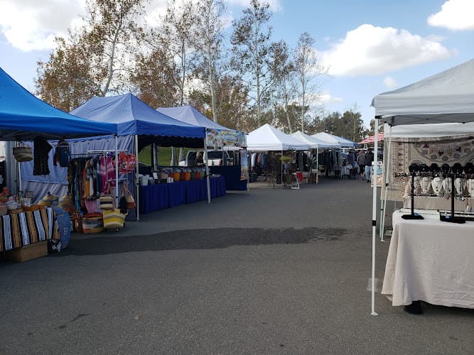 Farmers' Market at Irvine Regional Park
