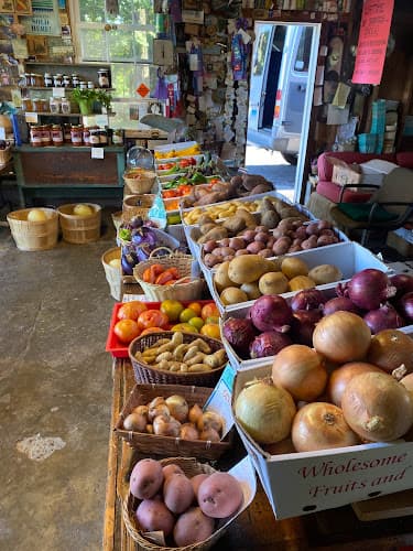 Pete's Produce (Farm Stand)