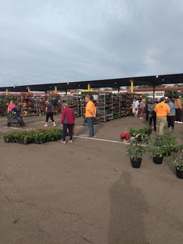Farmers Market at the CT Regional Market