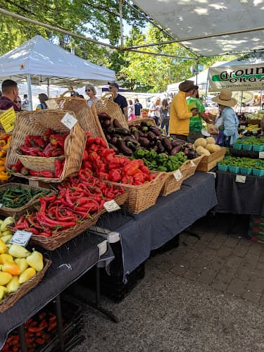 Lane County Farmers Market