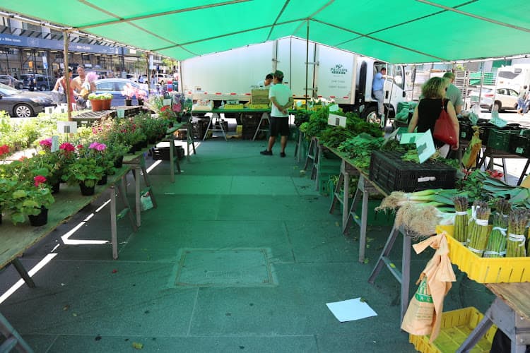 Brooklyn Borough Hall Greenmarket
