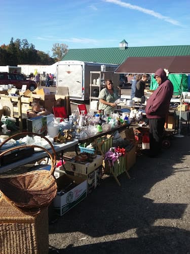 East Aurora Flea & Farmers Market