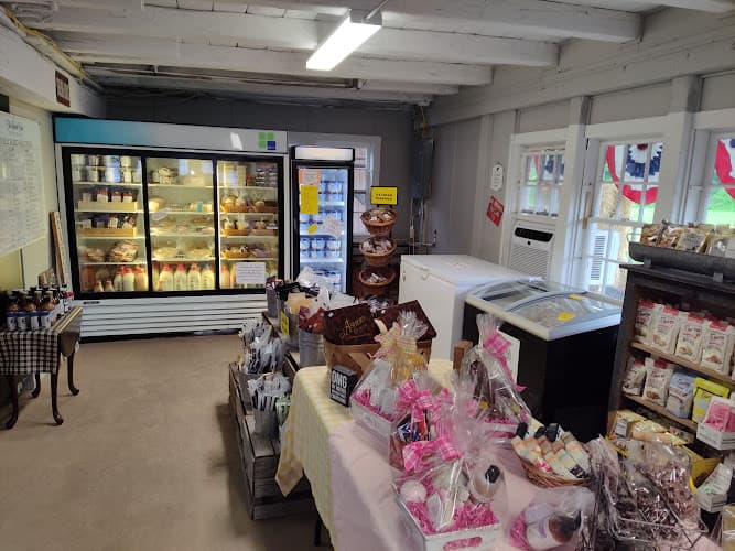 The Harvest Barn Country Market