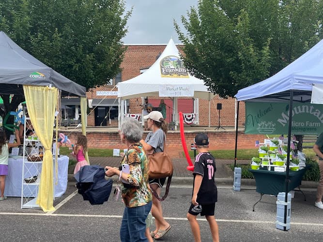 Macon County Farmers Market