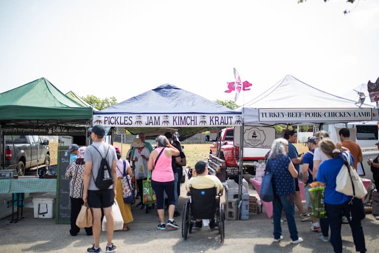 Texas Farmers' Market at Bell