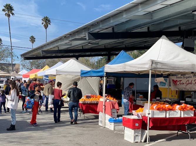 Farmer’s Market West Side