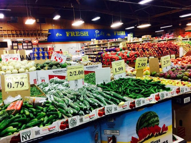 Garden Farm Market