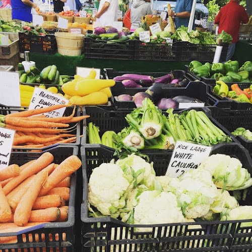 Sunday Farmer's Market