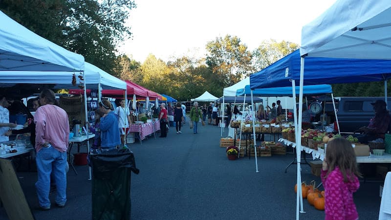 Forest Lakes Farmers Market