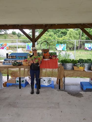Ruth Bennett Community Farm