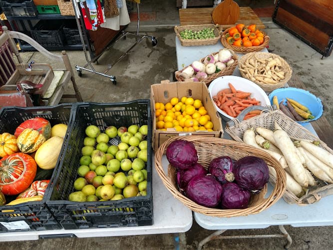 Kneeland Glen Farmstand