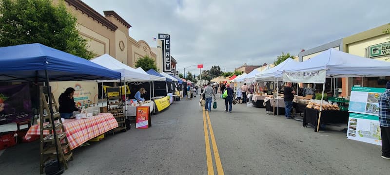 Salinas Farmers Market