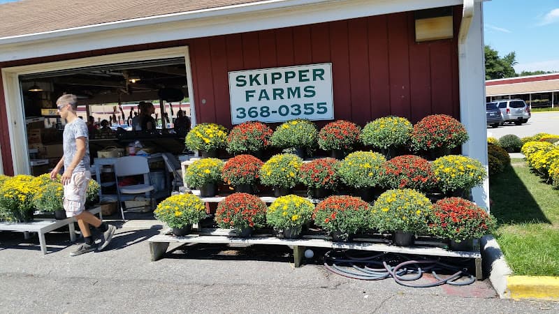 Skipper Farms