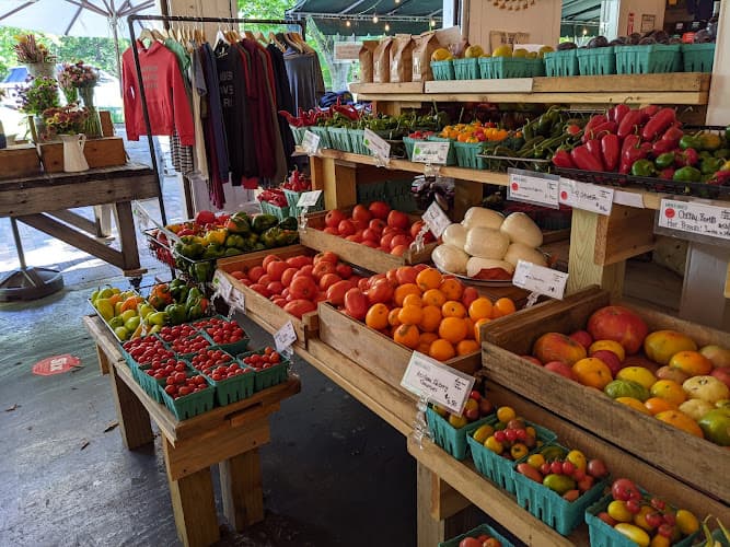 Amber Waves Farm, Market & Cafe