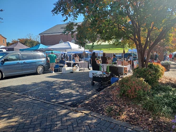Hilton Village Farmers Market