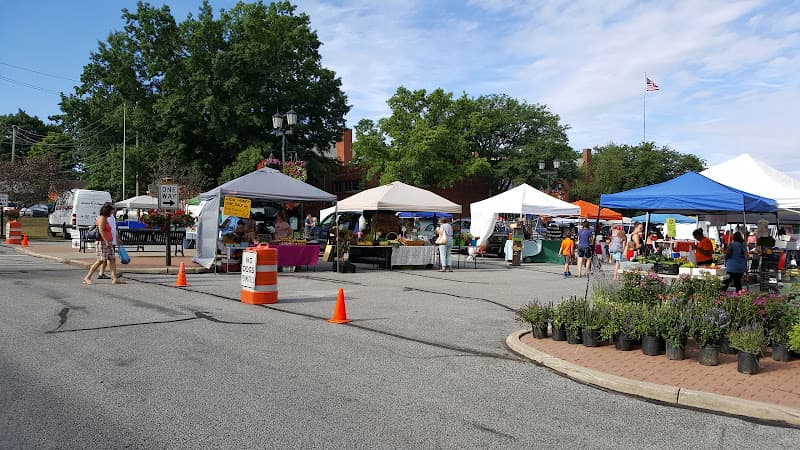Farmers Market Downtown Willoughby