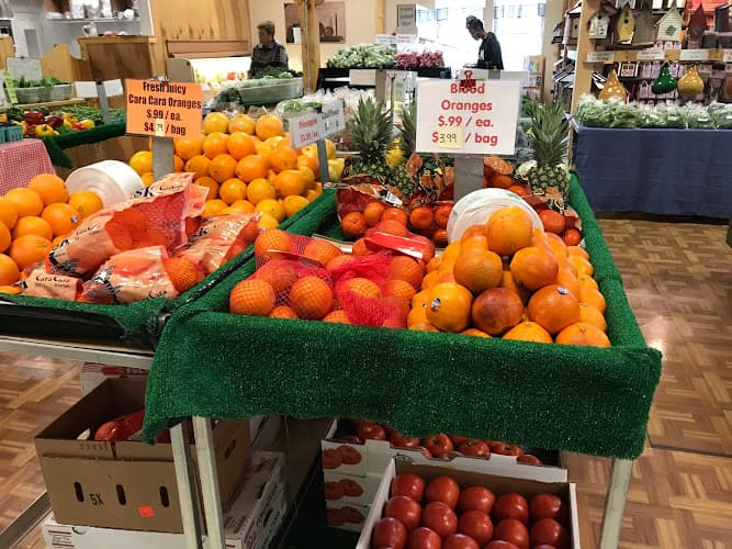 Berry Blossom Farm Market