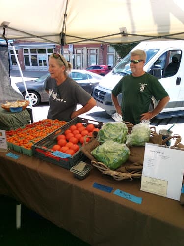 Poplar Street Farmers Market