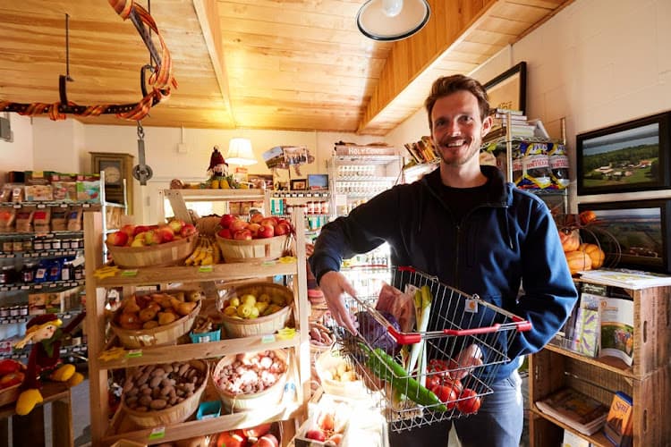 Waseda Farms & Country Market