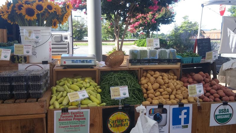 Hickory Farmers Market