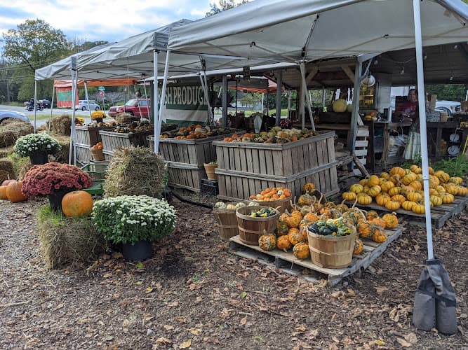 S. E. Daugherty and Sons Farmstand