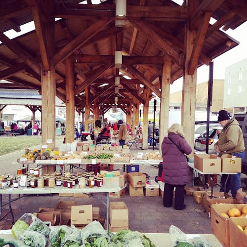 Blacksburg Farmers Market & Market Square Park