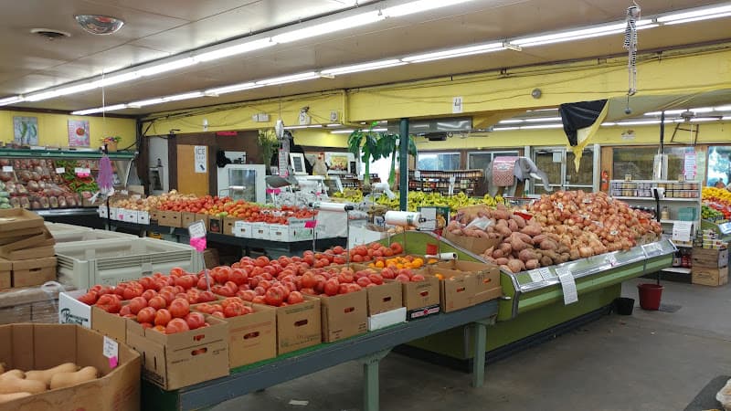 Leighty's Farm Market & Flower World Greenhouse