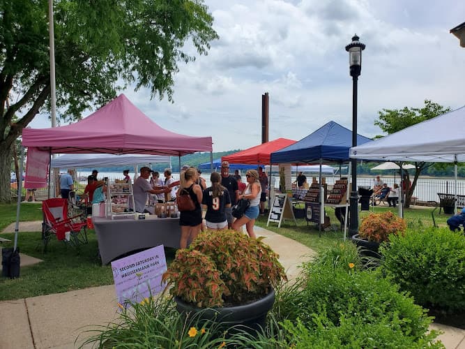 The New Richmond Farmer's Market