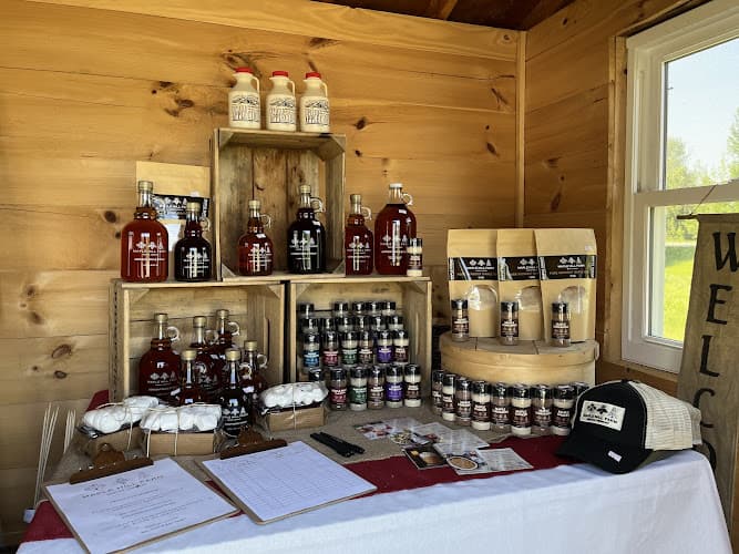 Maple Hill Farm - Barton, Vermont Farm Stand