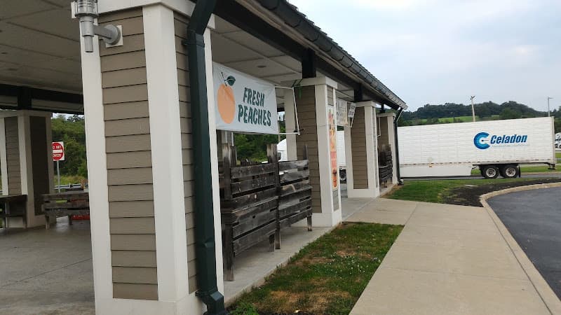 Hillside Orchard's Farmer Market