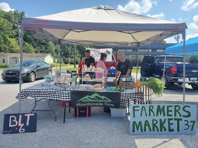 The Middlesboro Farmers Market