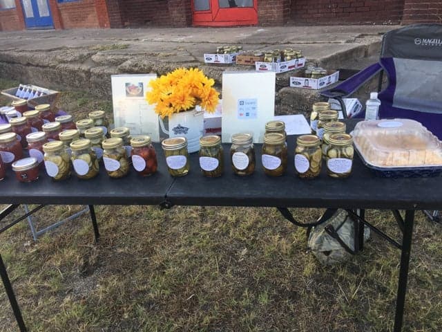 Mom & Sons Canning