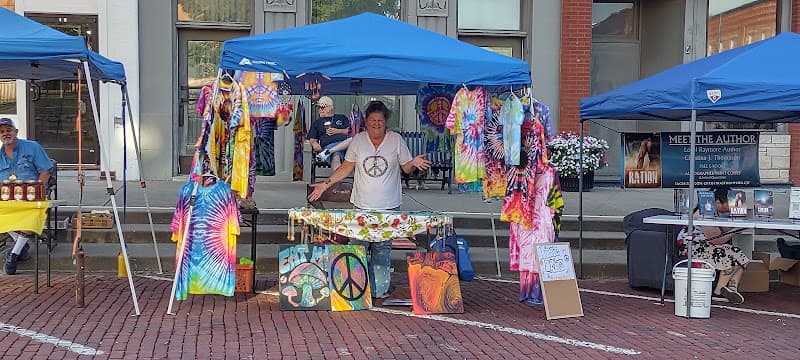 Harrisonville Farmers & Artists Market