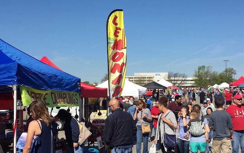 Downtown Topeka Farmer's Market