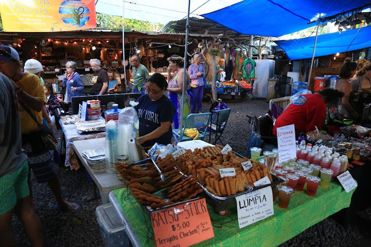 Uncle Robert's Awa Bar and Farmers Market