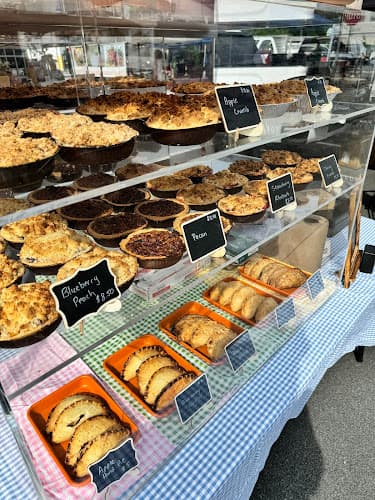 Eastdale Village Farmer’s Market